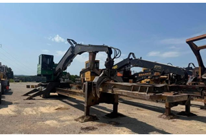 2015 John Deere 437D  Log Loader